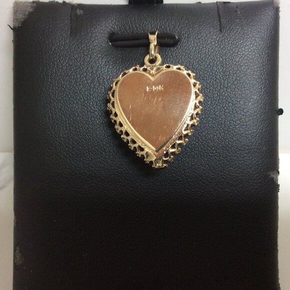 Ladies Vintage 14k Yellow Real Gold Heart Diamond opening Locket Pendant 4.9gr - Picture 2 of 8